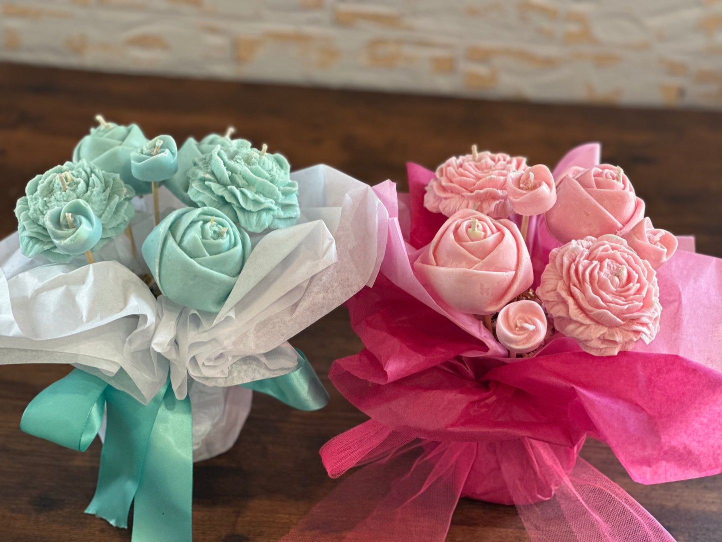 Petals of Love – Handbag Candle Bouquet